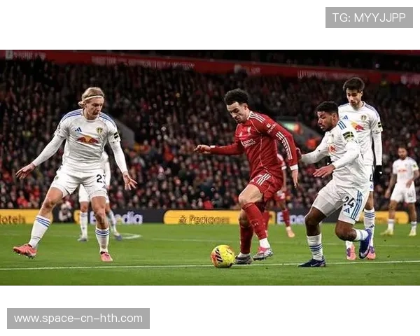 从崩盘到绝平：复盘富勒姆客场逼平曼联的90分钟