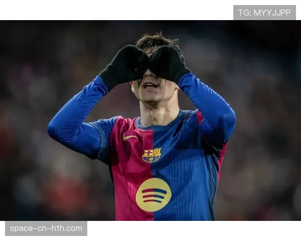 巴萨官方宣布，佩德里左腿股二头肌受伤，预计将缺席与那不勒斯的次回合较量。